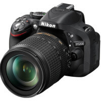 Cámara réflex Nikon D5200. Ficha rápida y opiniones